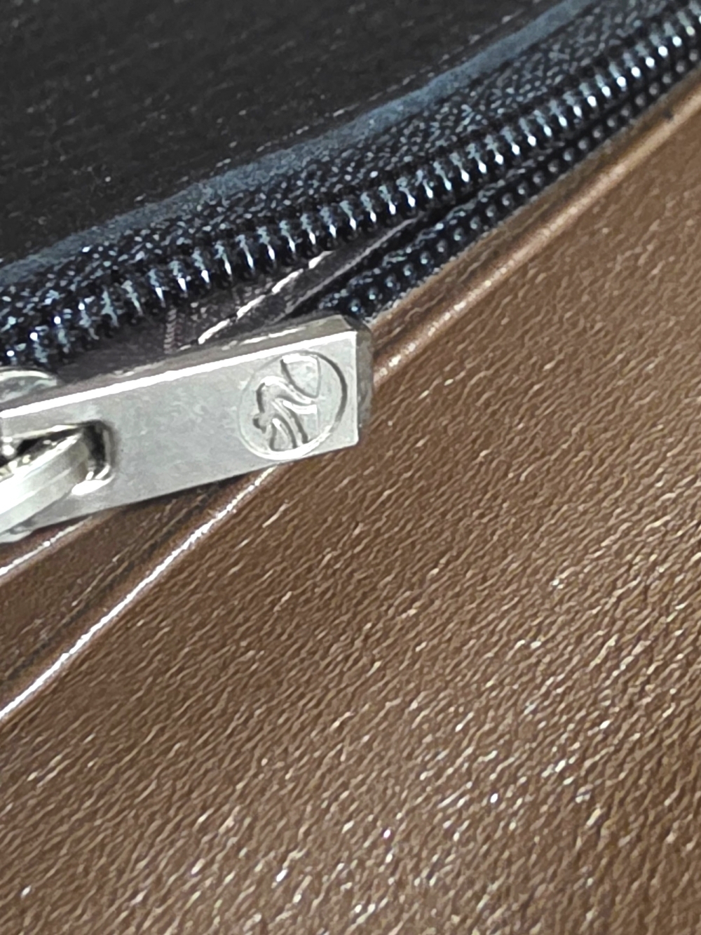 Longchamp Black Vintage Leather Wallet - Le Pliage - Picture 2 of 6
